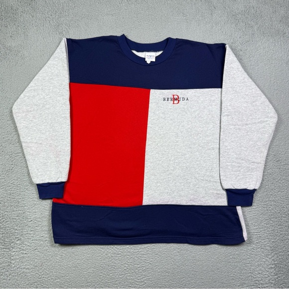 Vintage 90s Bermuda sweatshirt - Picture 2 of 5